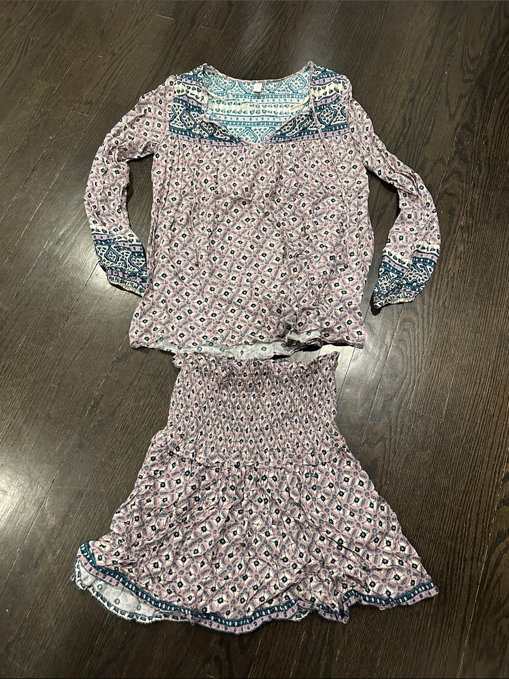 Tigerlily Pink and Blue Printed Peasant Blouse